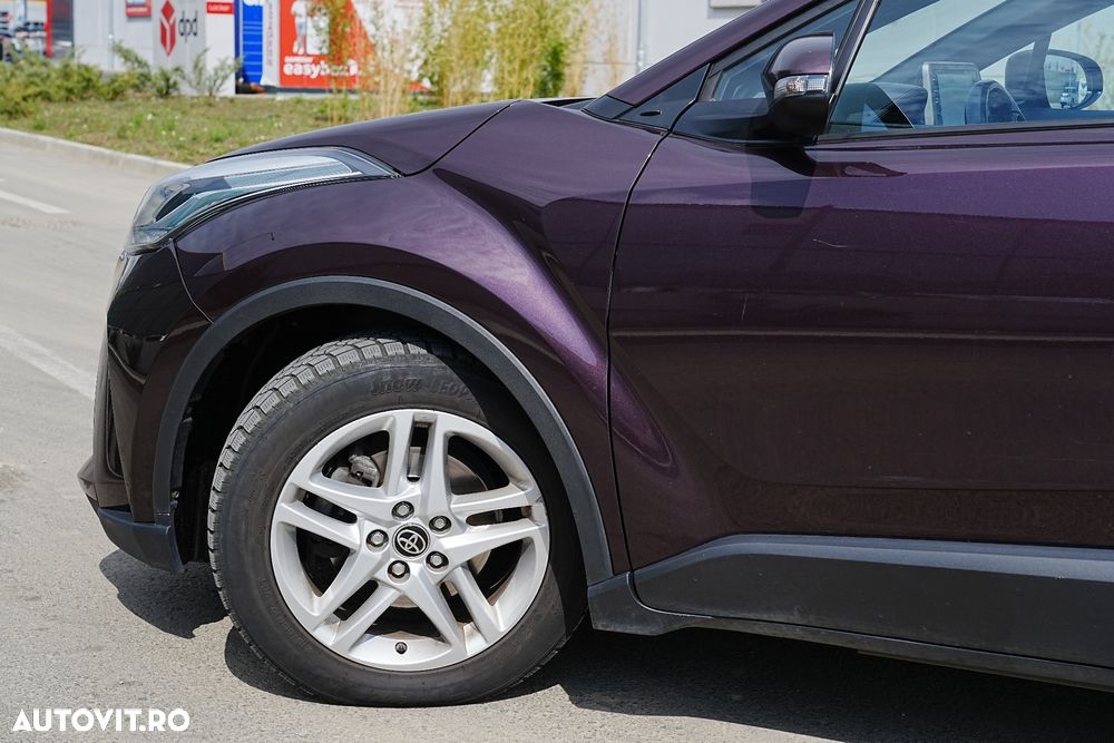 Toyota C-HR 1.8 HSD 122 CP 4x2 CVT Core - 13