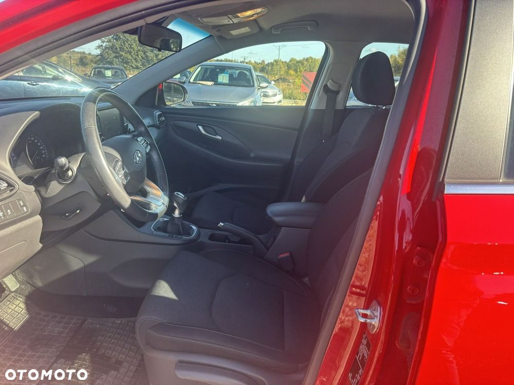 Hyundai i30 - 21