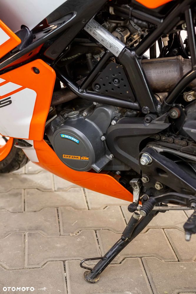 KTM RC 125 - 31