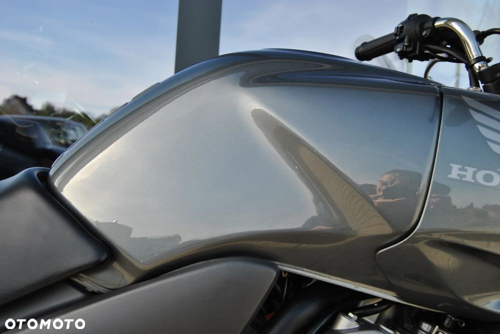 Honda CBF - 26