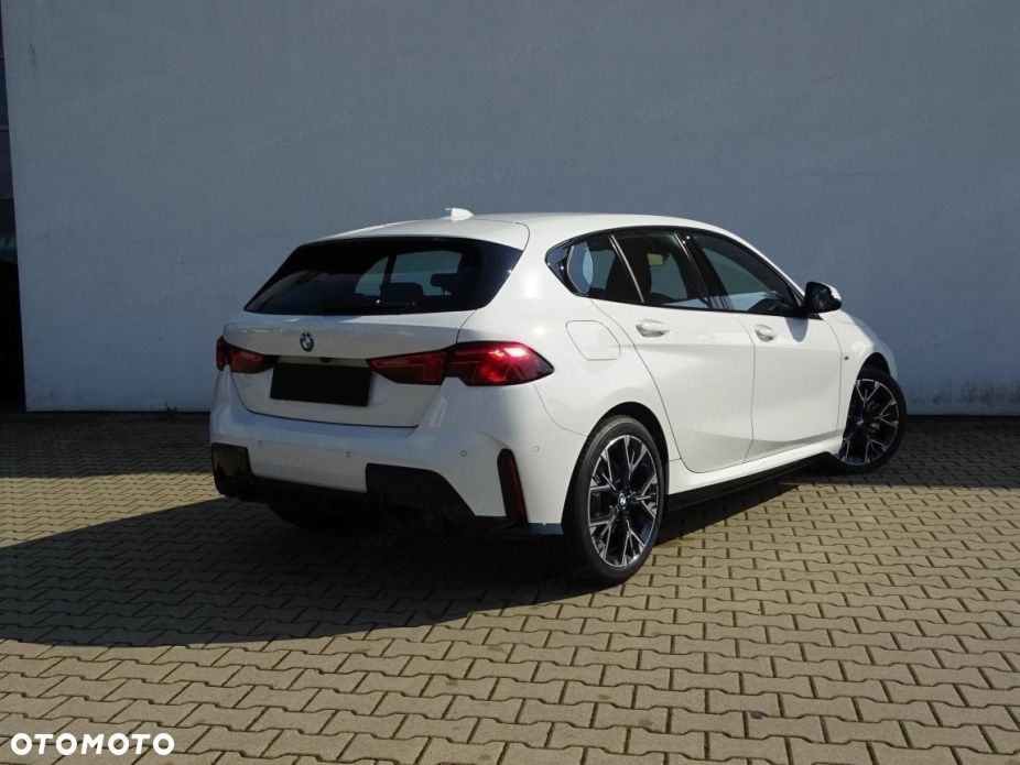 BMW Seria 1 120 mHEV - 5