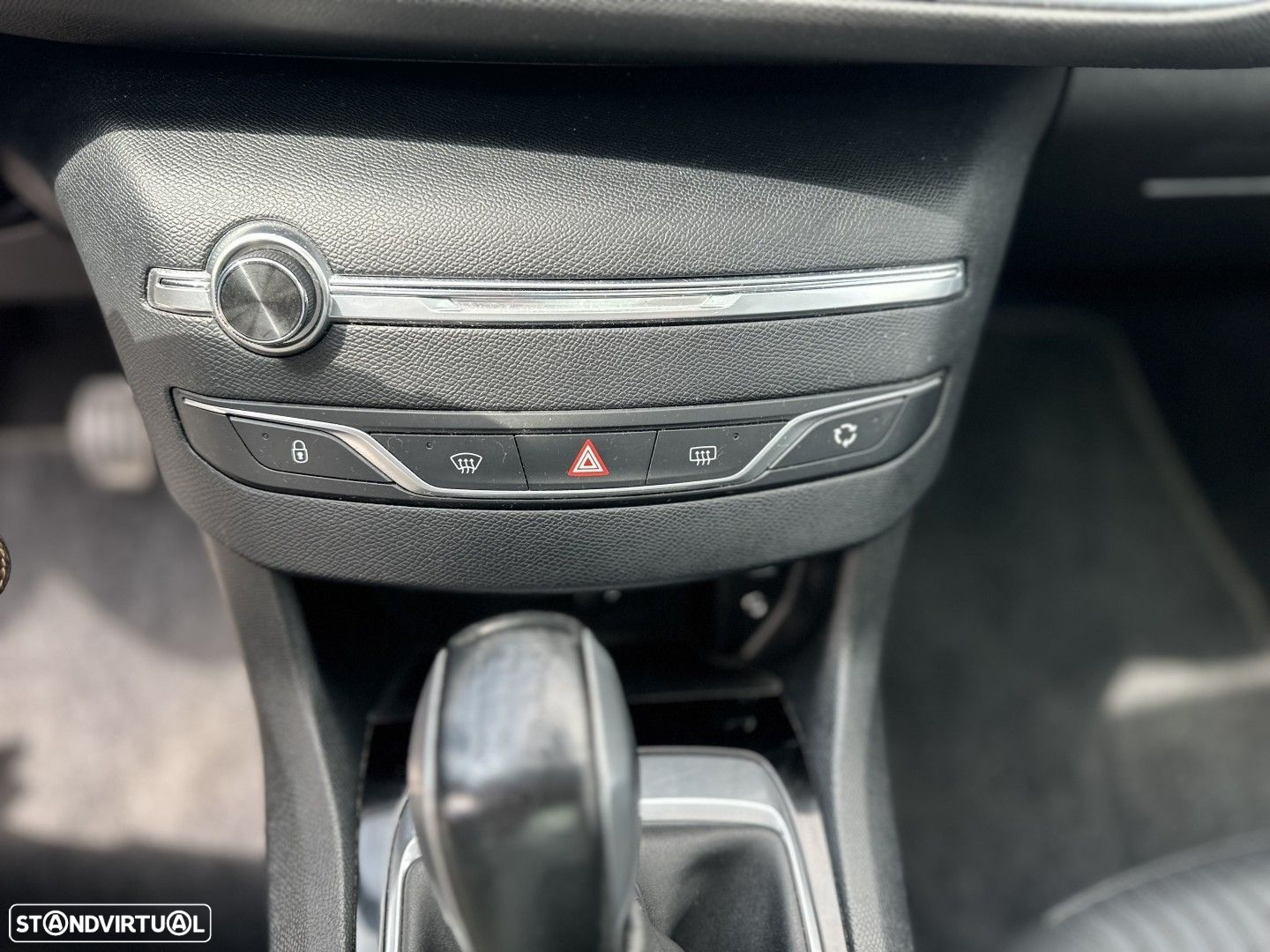 Peugeot 308 1.2 PureTech Active - 19