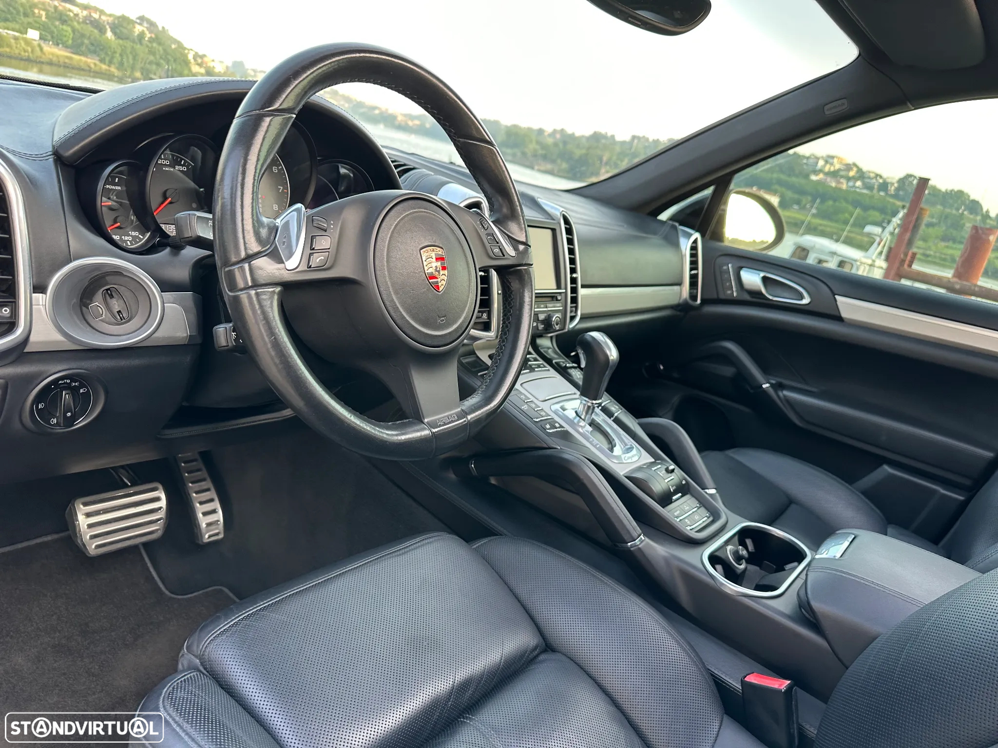 Porsche Cayenne S Hybrid - 15