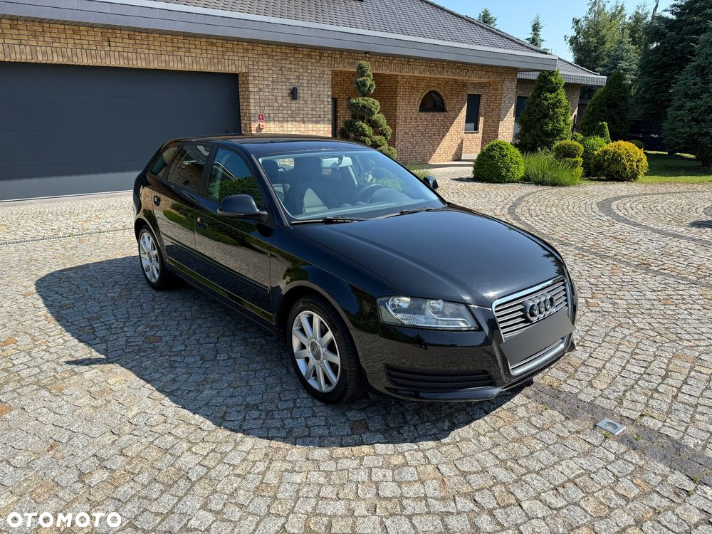 Audi A3 1.6 Attraction - 2