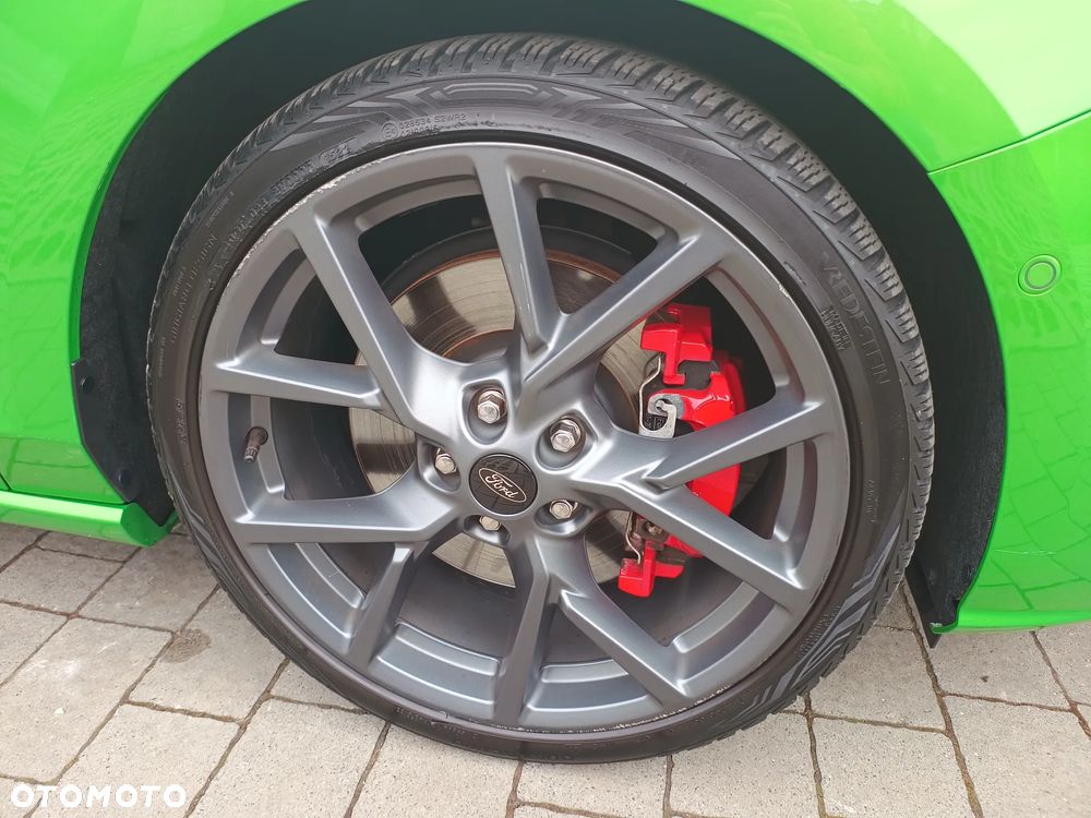 Ford Focus 2.3 EcoBoost ST X - 25