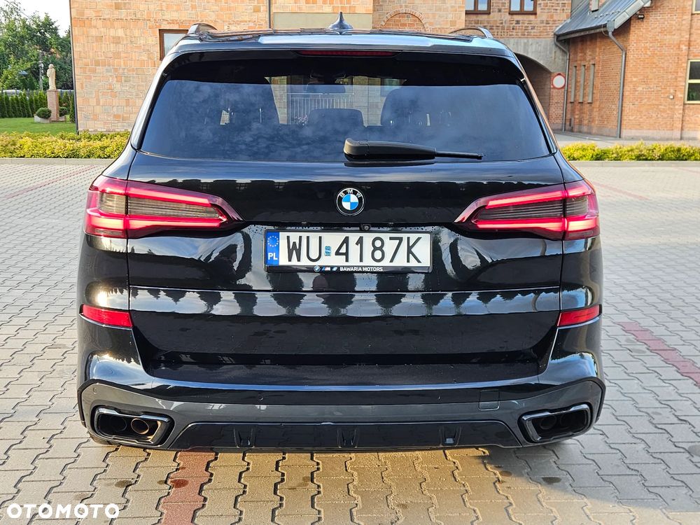 BMW X5 M50i - 33