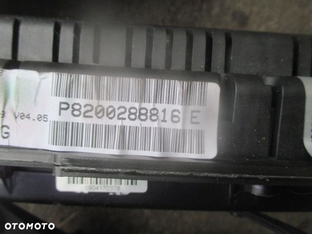 RENAULT ESPACE 4 IV WYŚWIETLACZ LICZNIK ZEGARY P8200288816e - 1