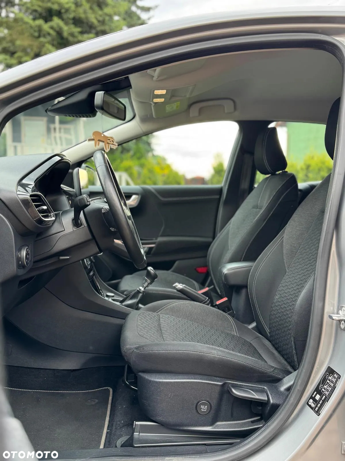 Ford Puma 1.0 EcoBoost mHEV Titanium - 12