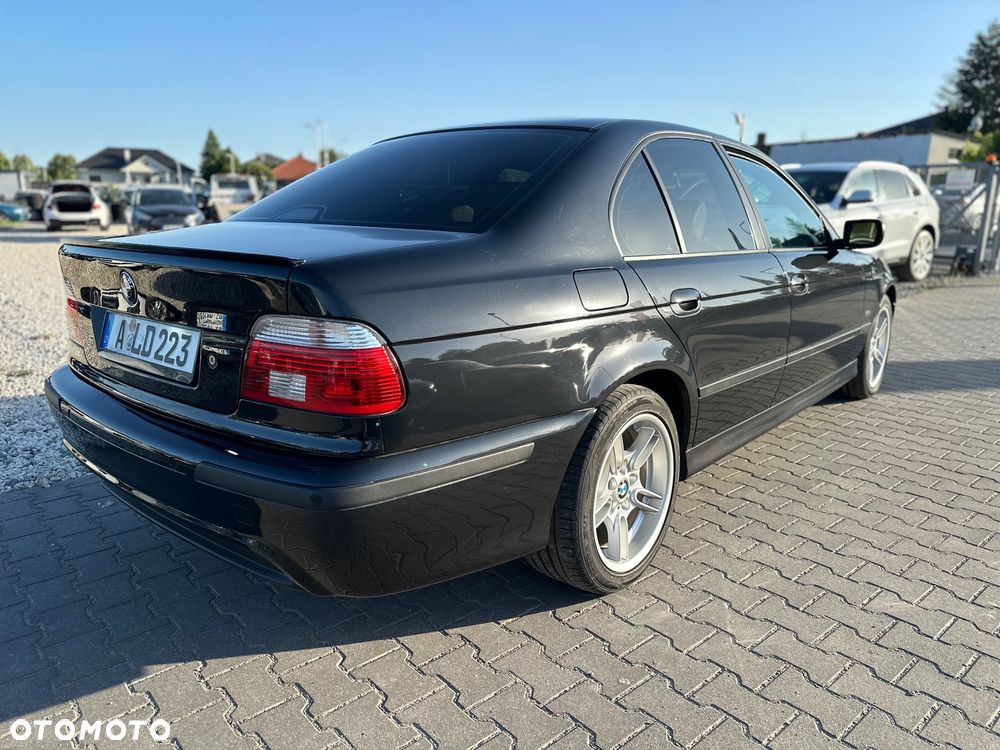 BMW Seria 5 525i - 12