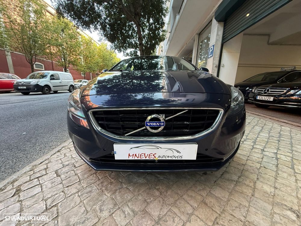 Volvo V40 1.6 D2 Momentum - 11
