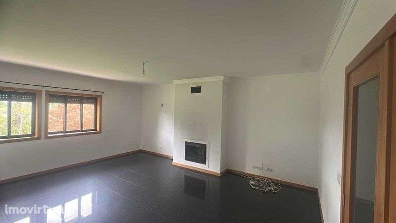 Arrenda-se T1, no centro da Mealhada - Grande imagem: 3/5