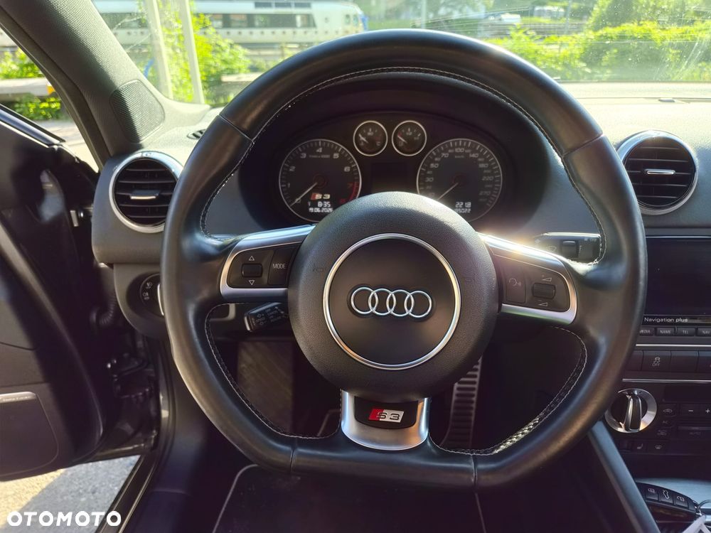 Audi S3 2.0T FSI Quattro - 12
