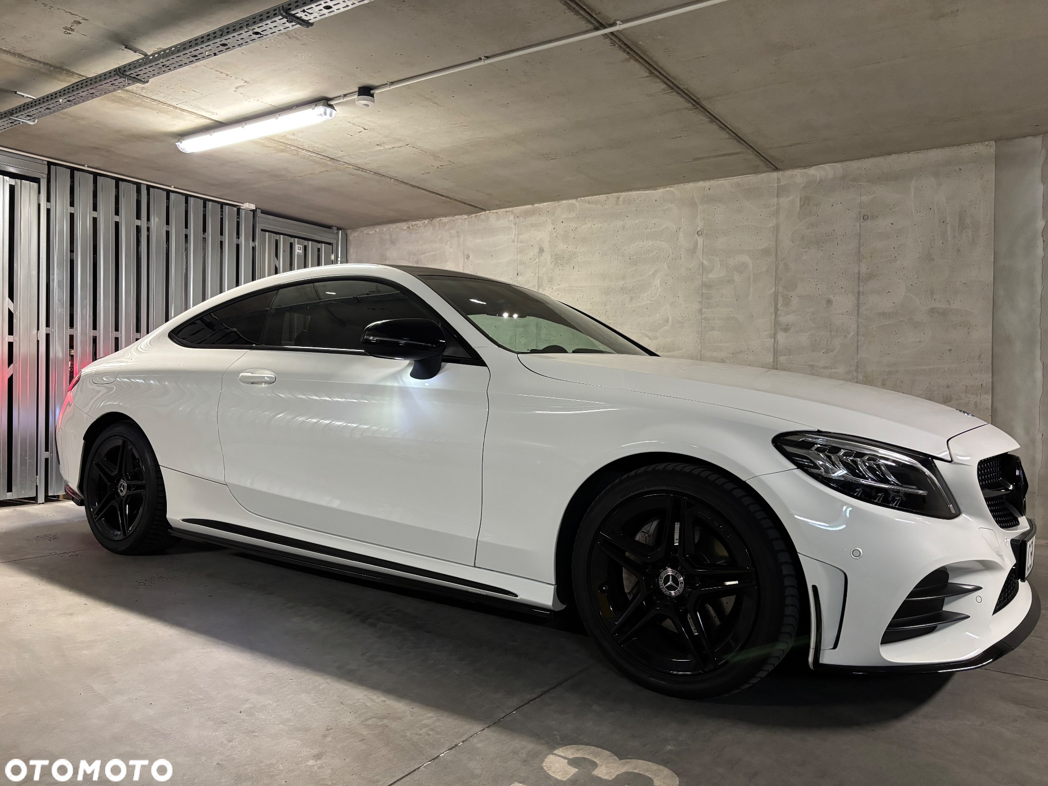 Mercedes-Benz Klasa C 180 9G-TRONIC - 20