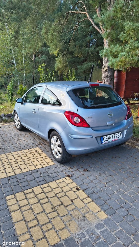 Opel Corsa - 1