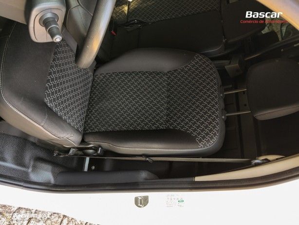 Renault Kangoo 1.5 dCi Business 3L S/S - 18