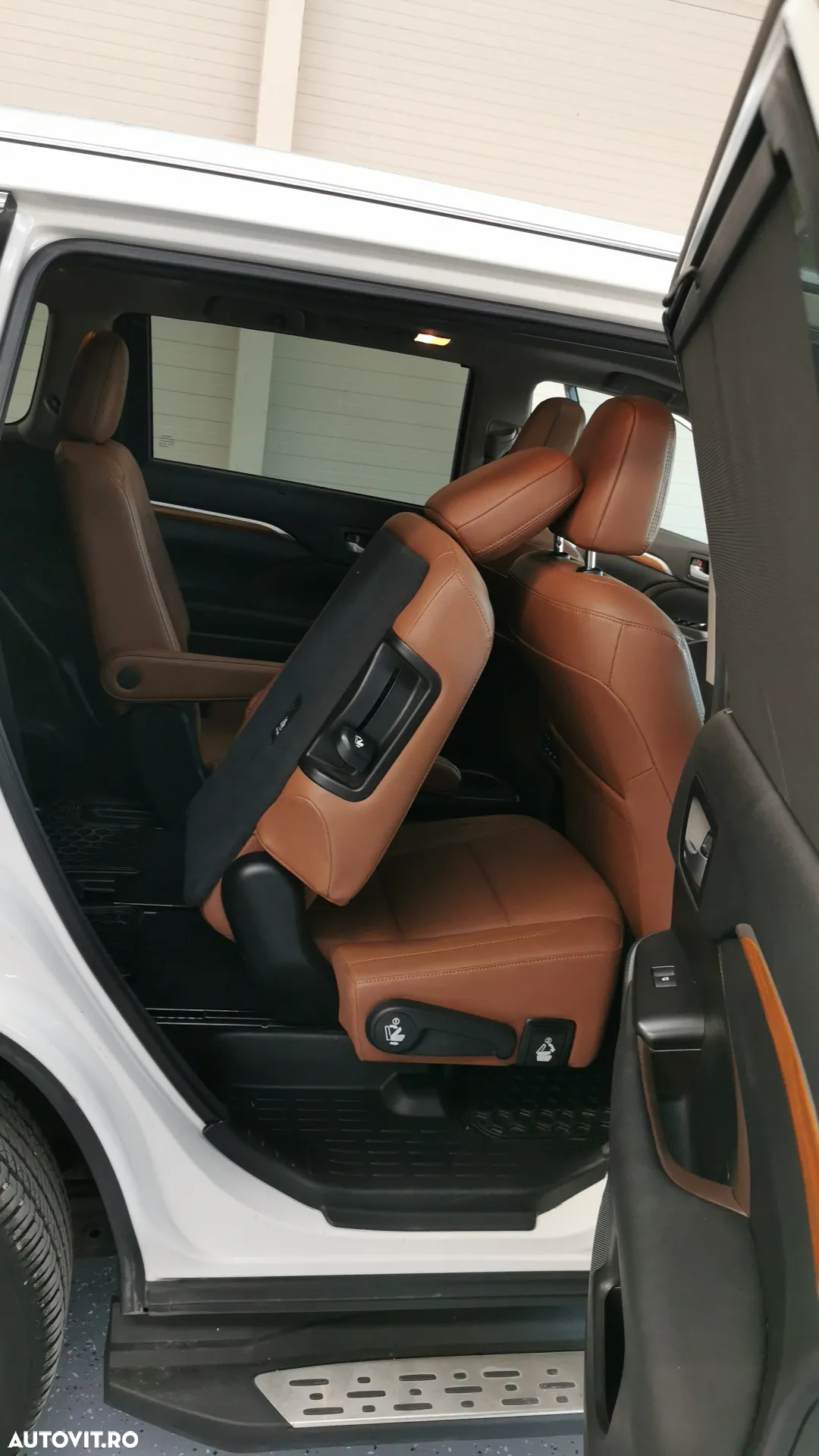 Toyota Highlander - 17