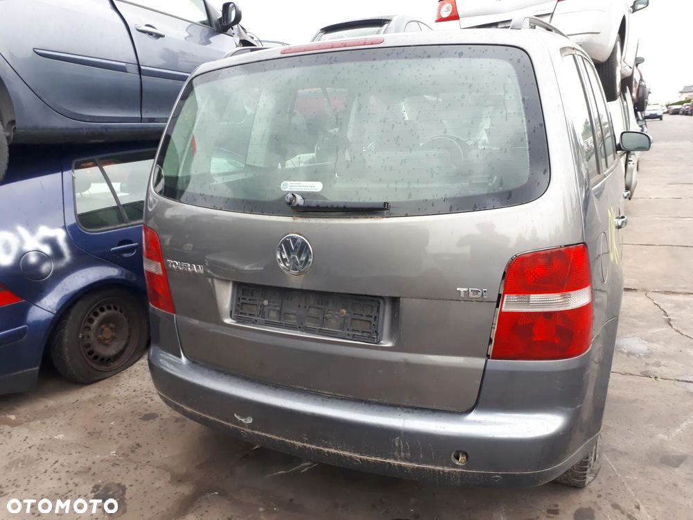 VW TOURAN I 03-06 BŁOTNIK PRZÓD PRZEDNI PRAWY - 9