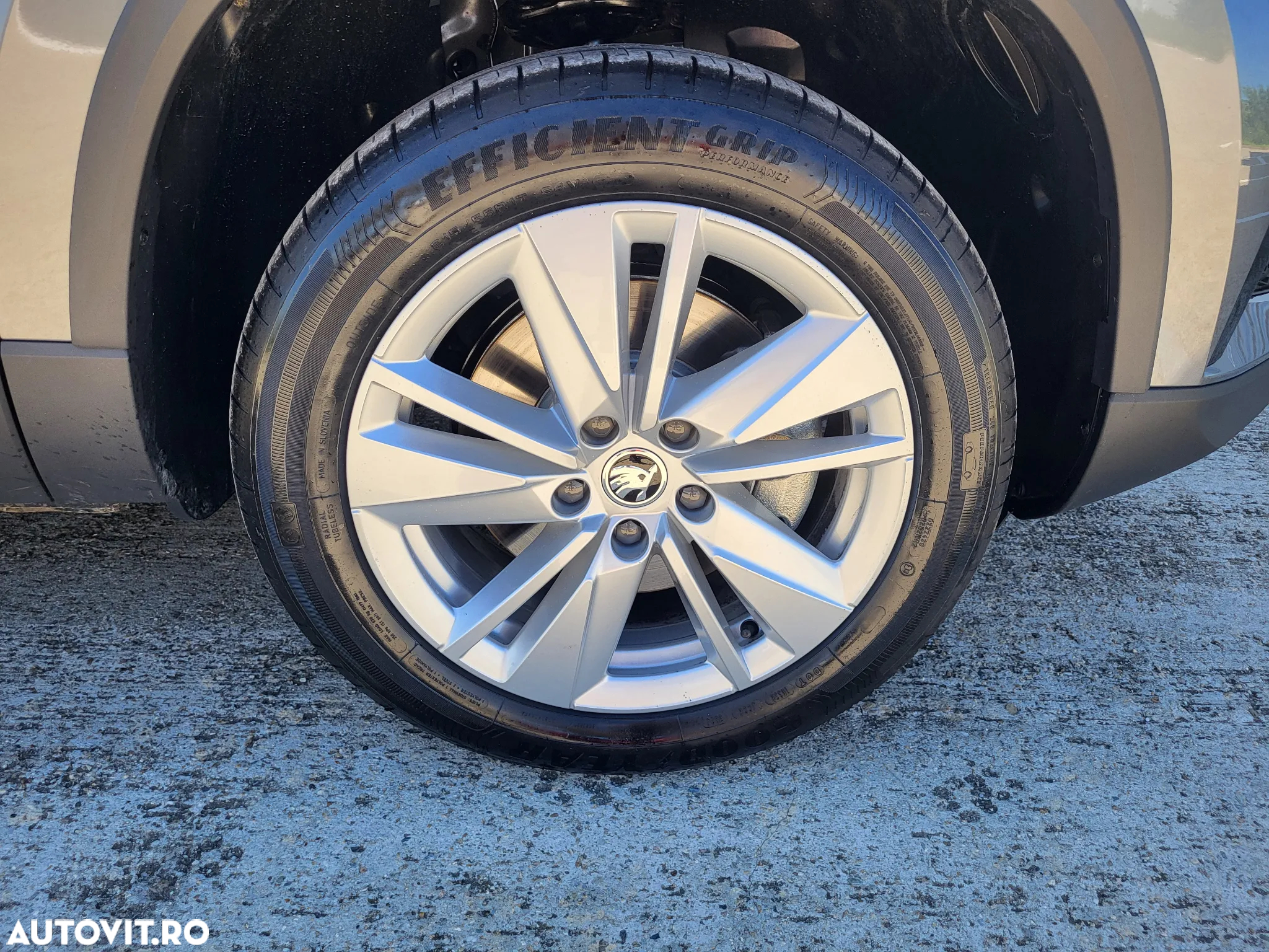Skoda Karoq 1.5 TSI DSG Selection - 33
