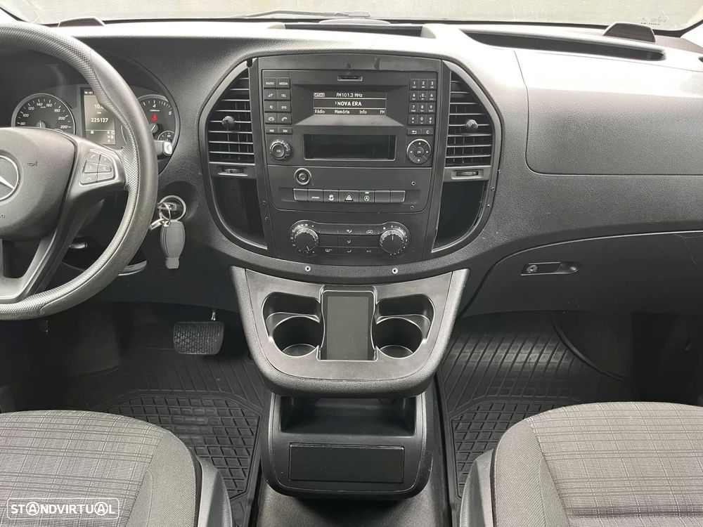 Mercedes-Benz Vito Tourer 116 CDI Extra-Longa Aut. PRO - 26