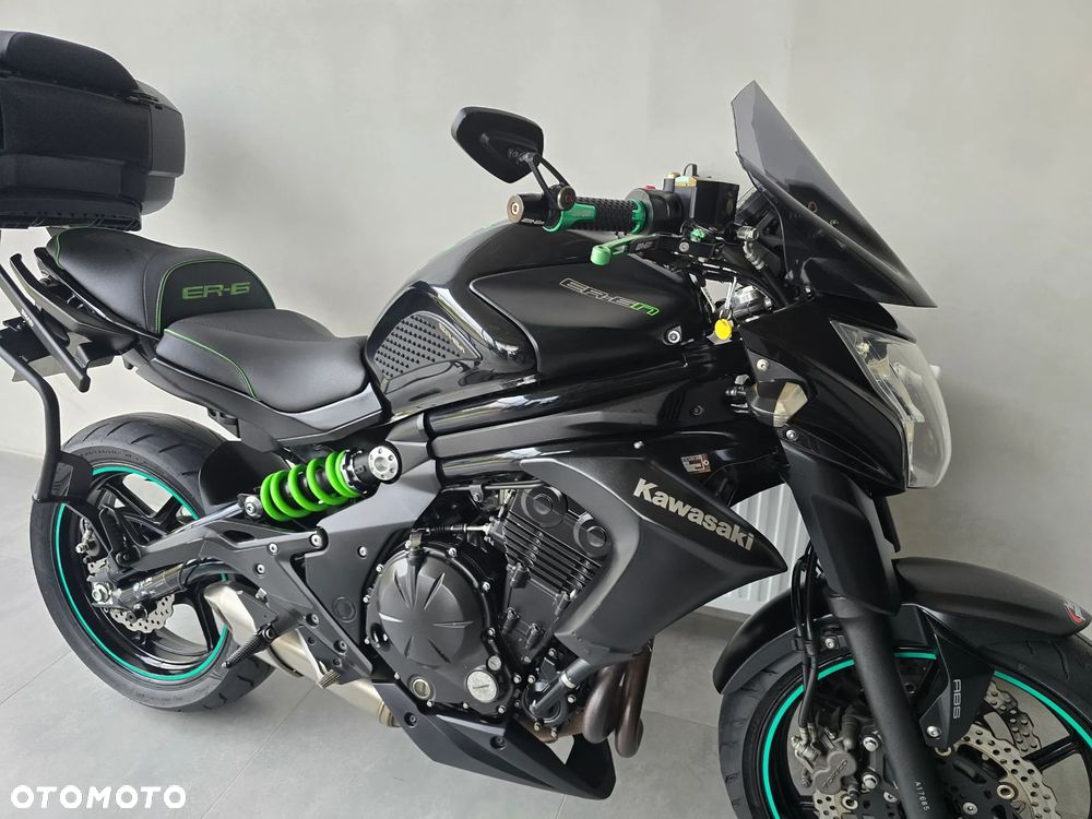 Kawasaki ER - 29