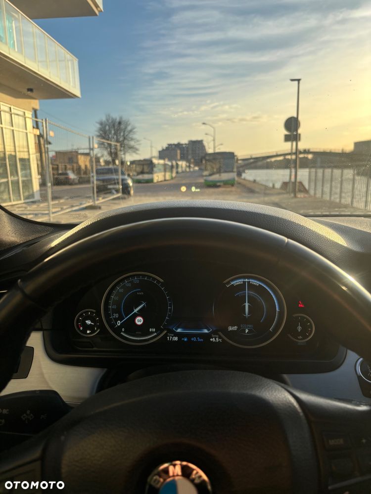 BMW Seria 5 520d Luxury Line - 2