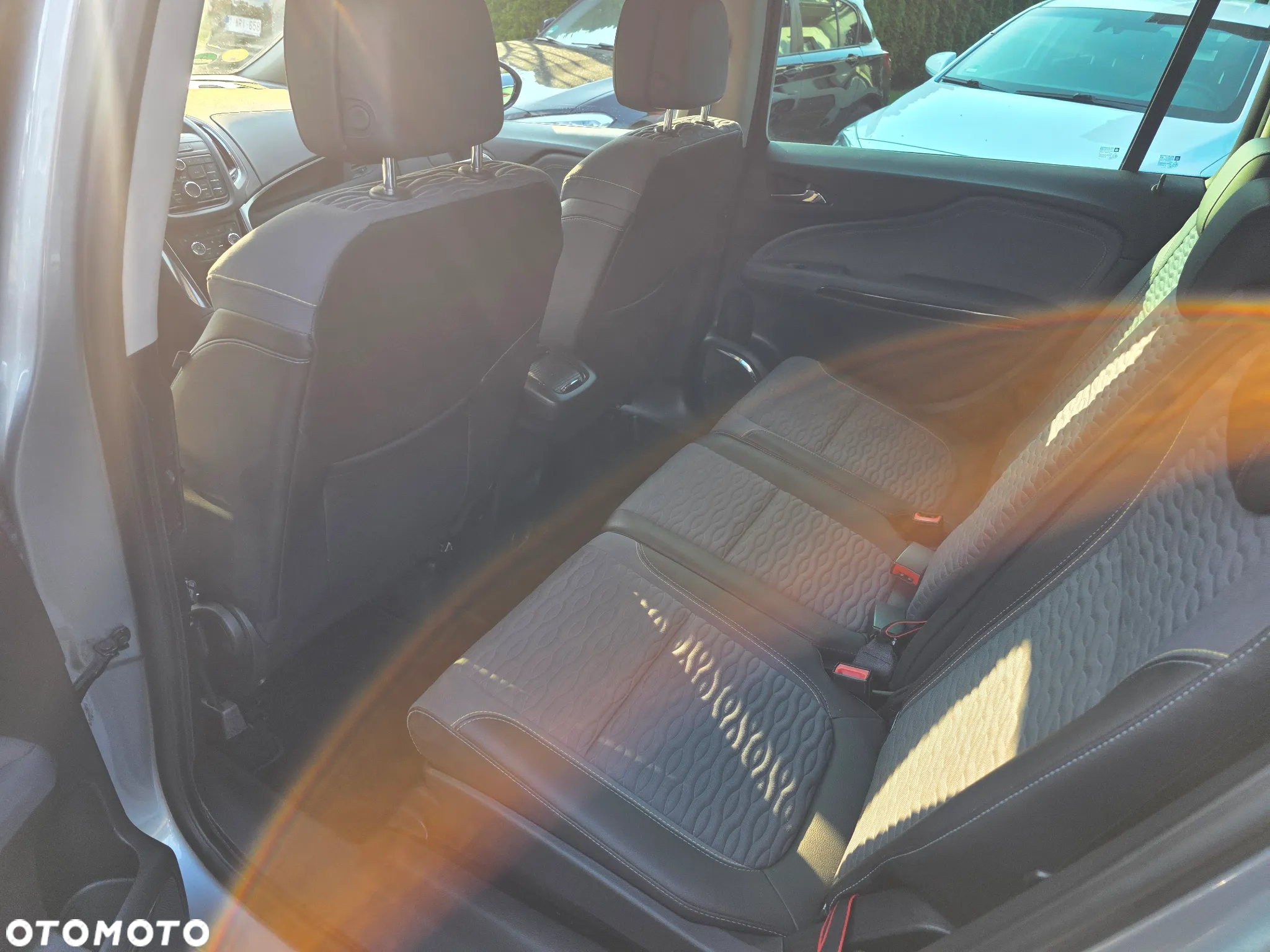 Opel Zafira 2.0 CDTI Cosmo - 9