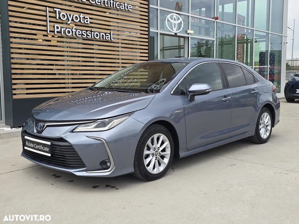 Toyota Corolla - 3