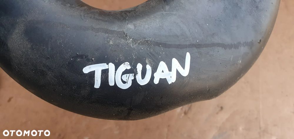 Rura dolot przewód powietrza VW Tiguan I Lift 2.0 TDI 5N0129618C - 6