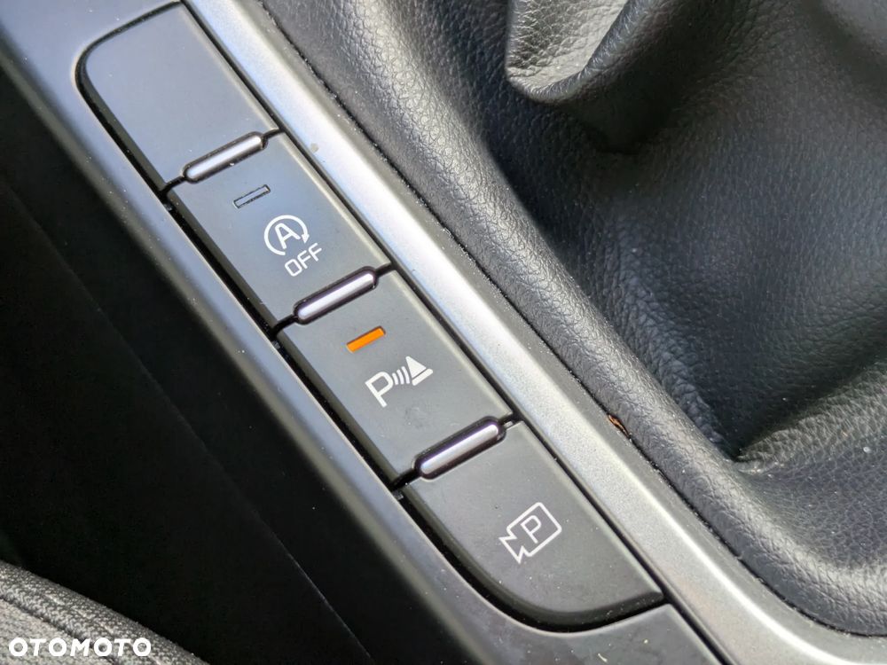 Kia Ceed 1.5 T-GDI L - 34