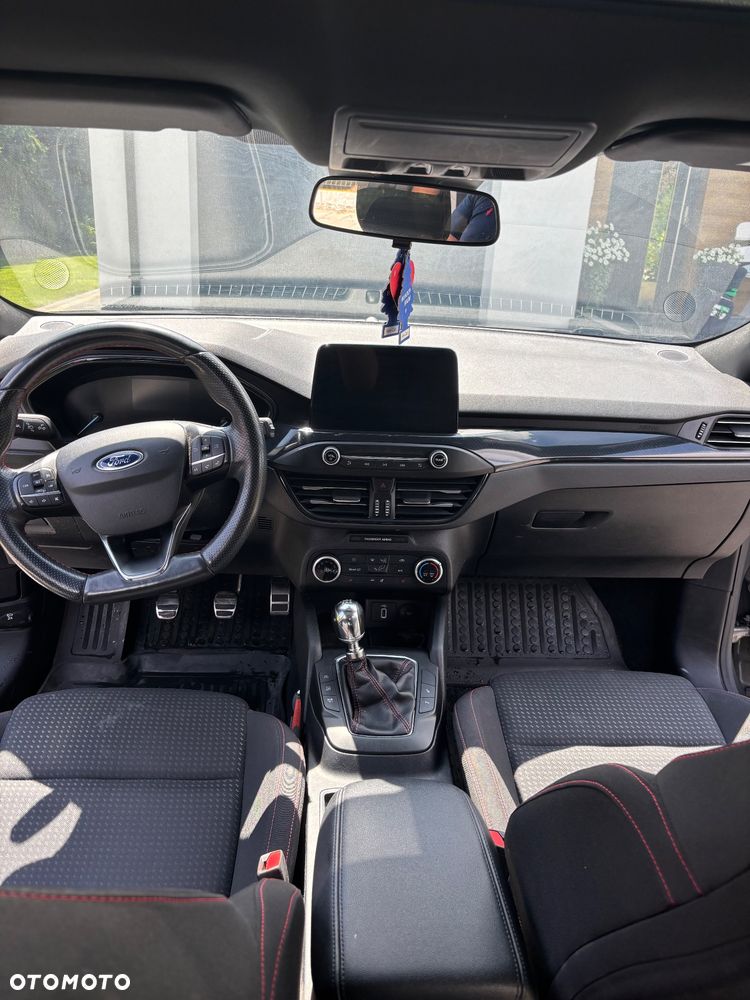 Ford Focus 2.0 EcoBlue ST-Line - 15