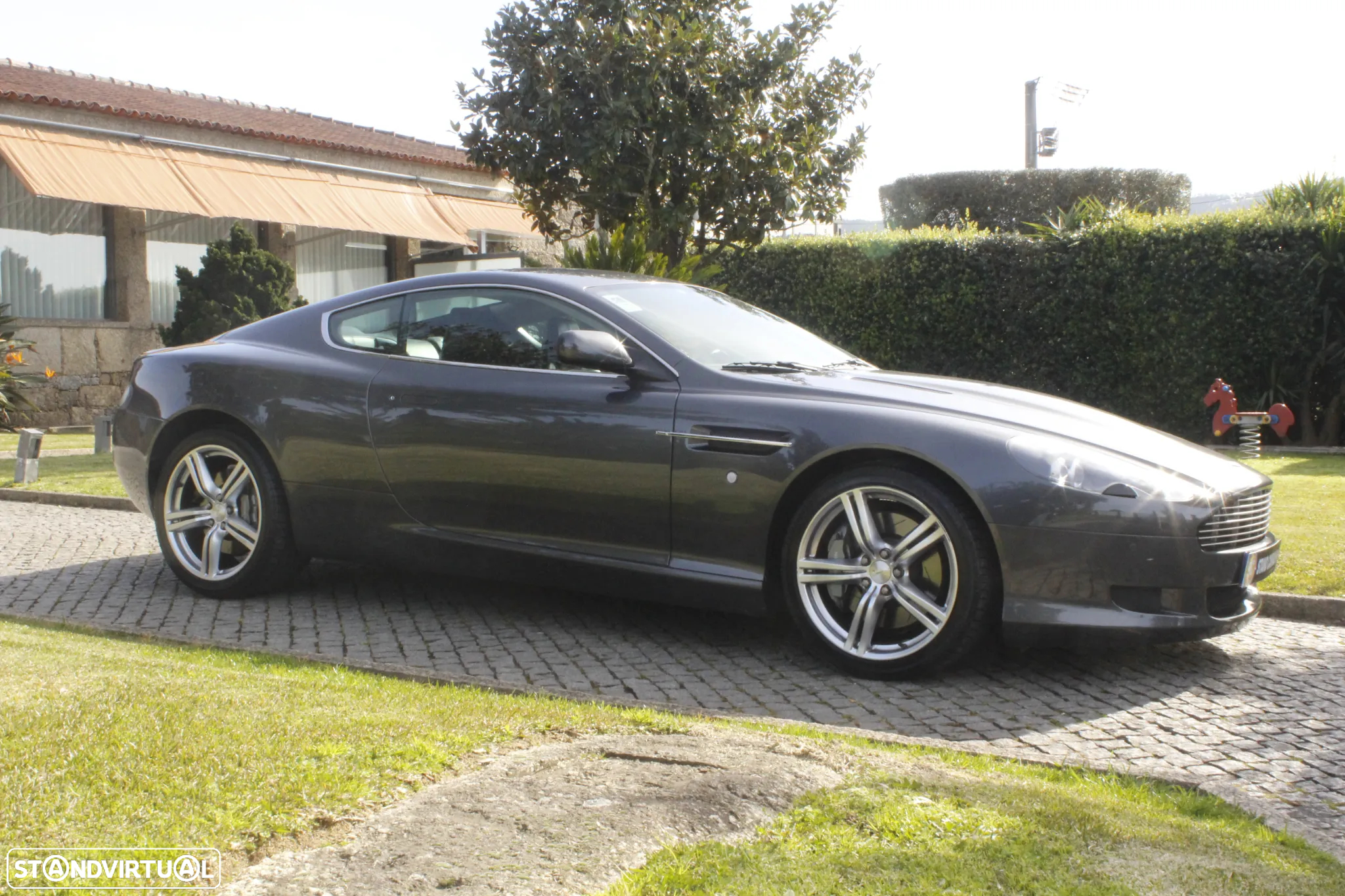 Aston Martin DB9 Coupe Touchtronic - 5