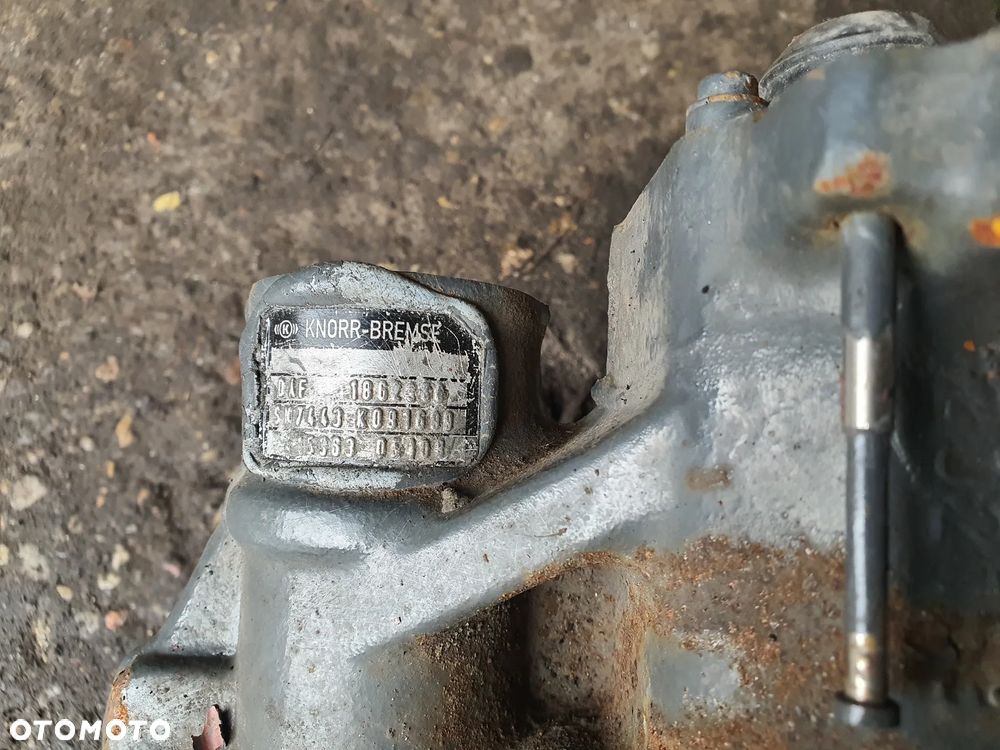 Zacisk hamulcowy DAF FX 106, SN7443, SN7453, prawy, lewy, demontaż - 11