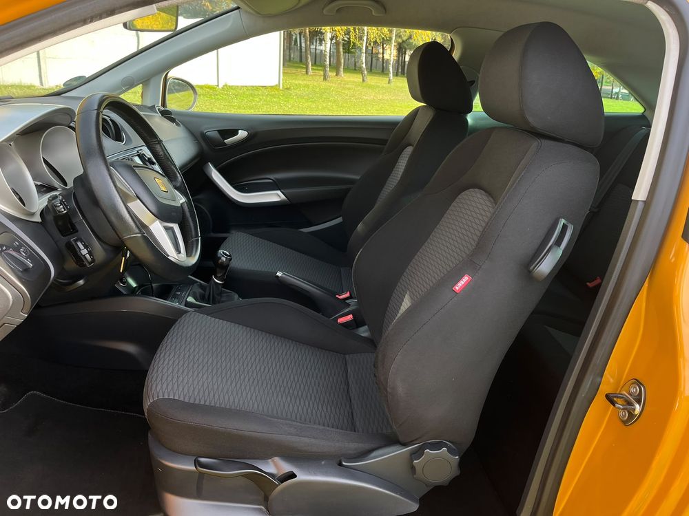 Seat Ibiza SC 1.4 16V Style - 20