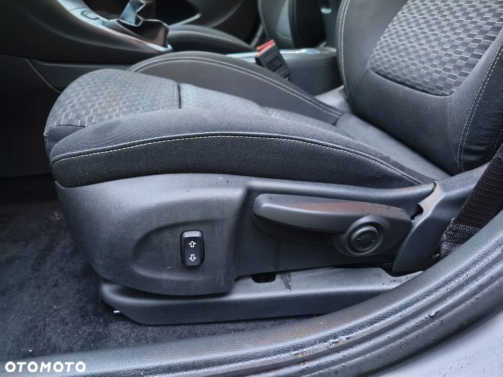 Opel Astra - 22