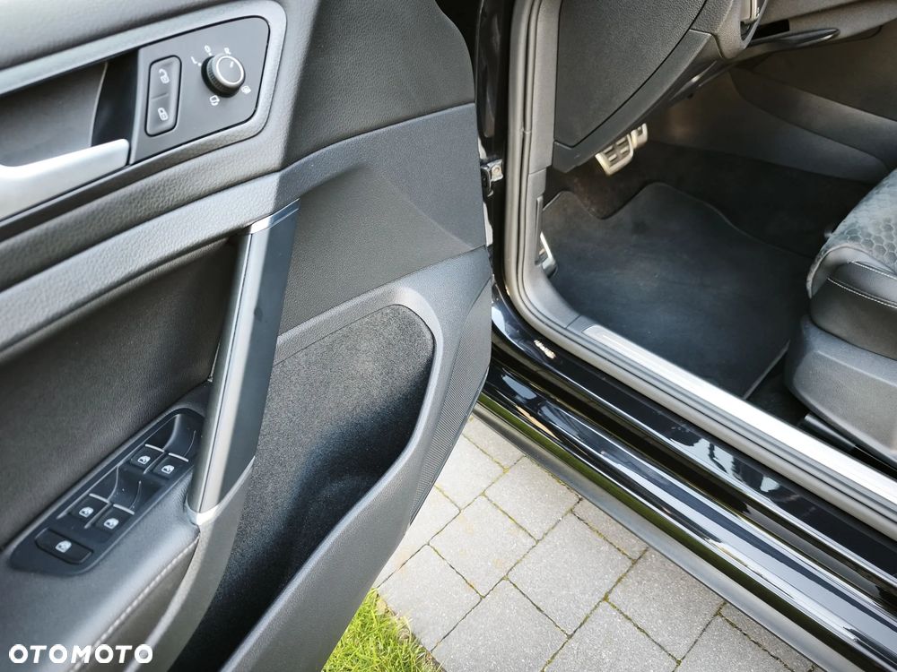 Volkswagen Golf - 14