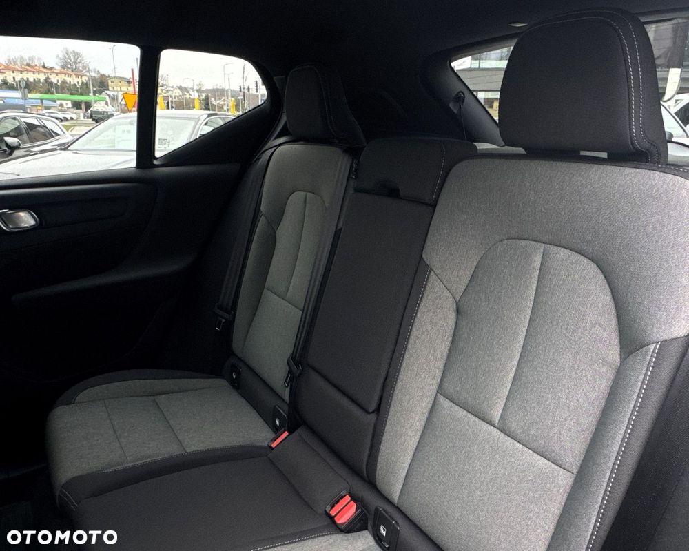 Volvo XC 40 - 27