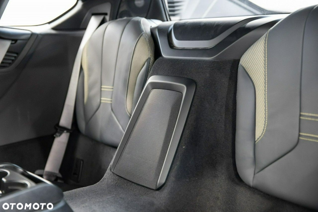 BMW i8 - 31