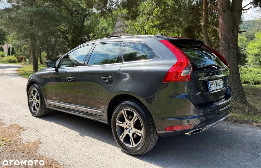 Volvo XC 60 D4 AWD Summum - 11