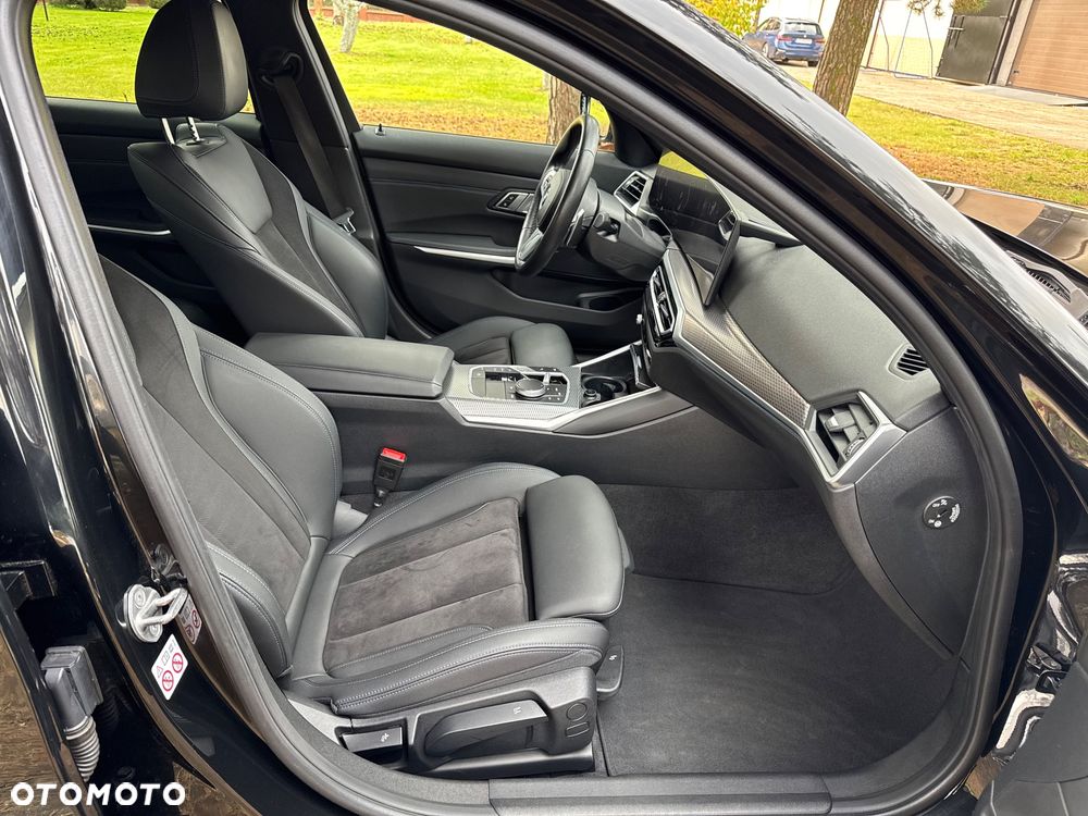 BMW Seria 3 320d xDrive M Sport Sport - 14
