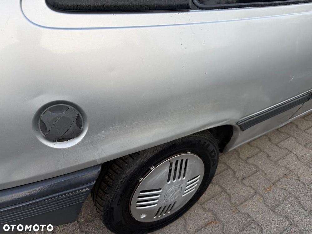 Opel Kadett - 7
