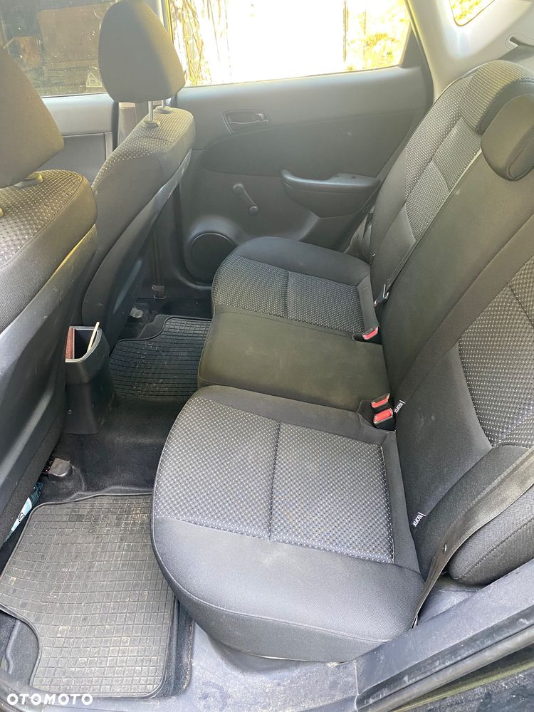 Hyundai i30 1.6 CRDi Base - 9