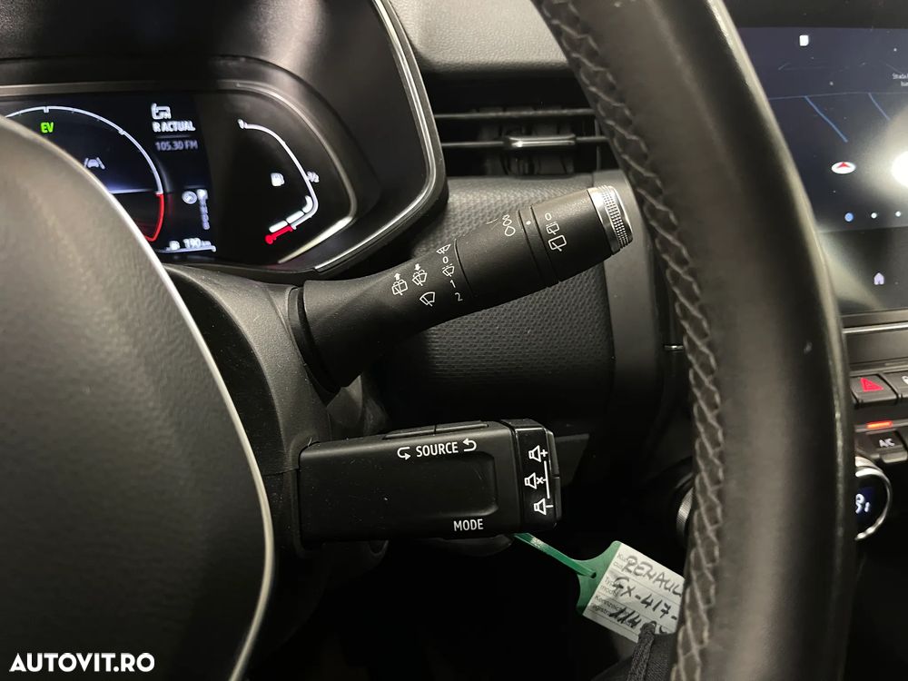 Renault Clio E-TECH 140 BUSINESS EDITION - 22