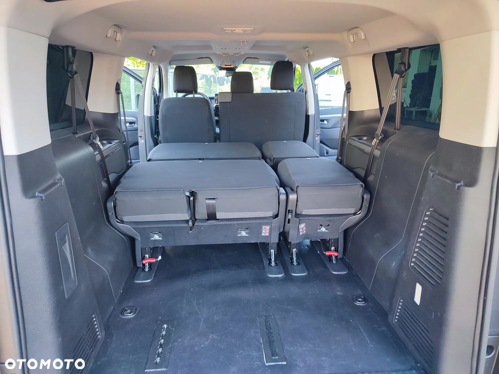 Peugeot Traveller 2.0 BlueHDi Long Business EAT8 - 30