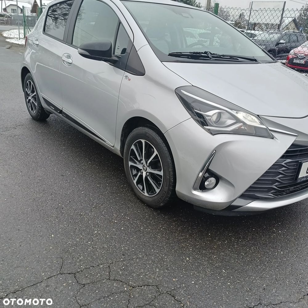 Toyota Yaris 1,5-Dual-VVT-iE Comfort - 1