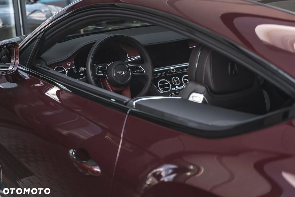Bentley Continental GT - 23