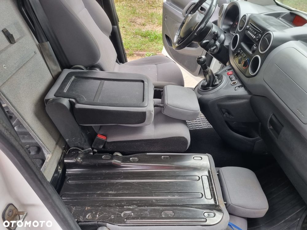 Peugeot Partner 1.6 HDI Tylko 93 tyś km Super Stan - 18