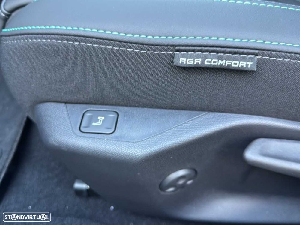 Peugeot 408 1.2 PureTech Allure EAT8 - 15