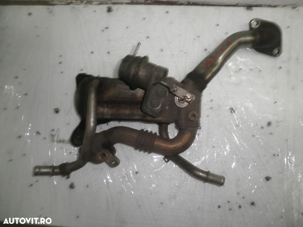 Racitor gaze Opel Astra J 1.7 CDTI 55576871 - 2