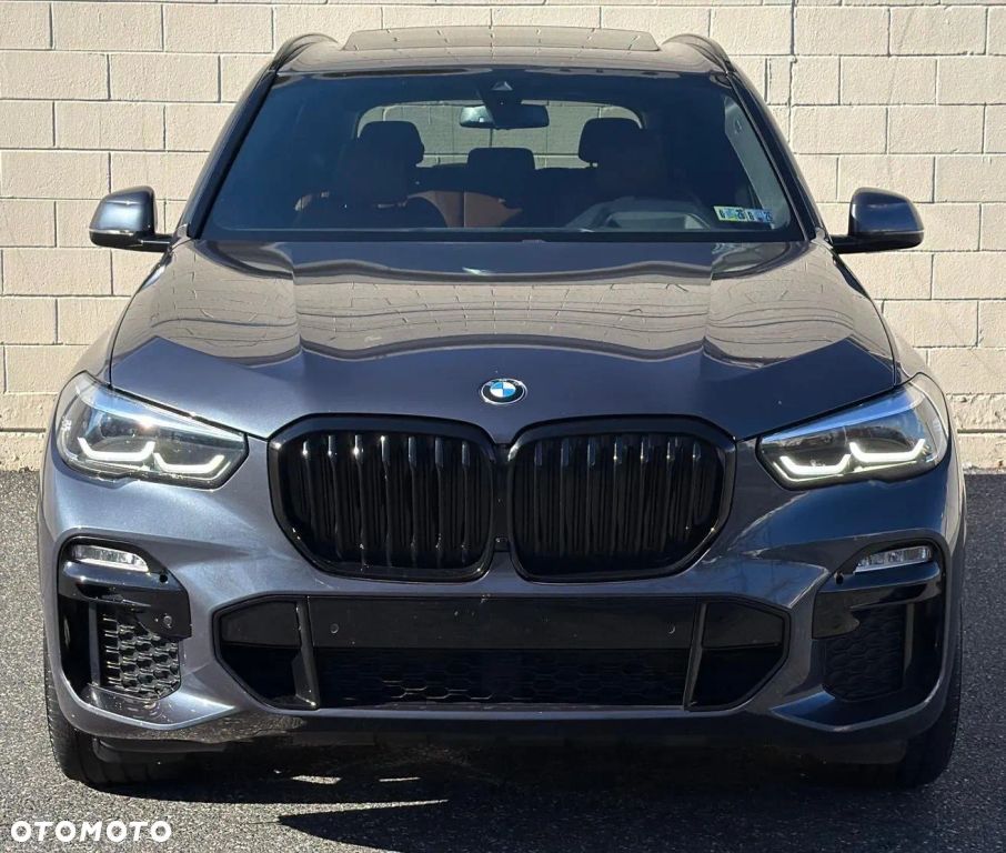 BMW X5 xDrive35i - 10