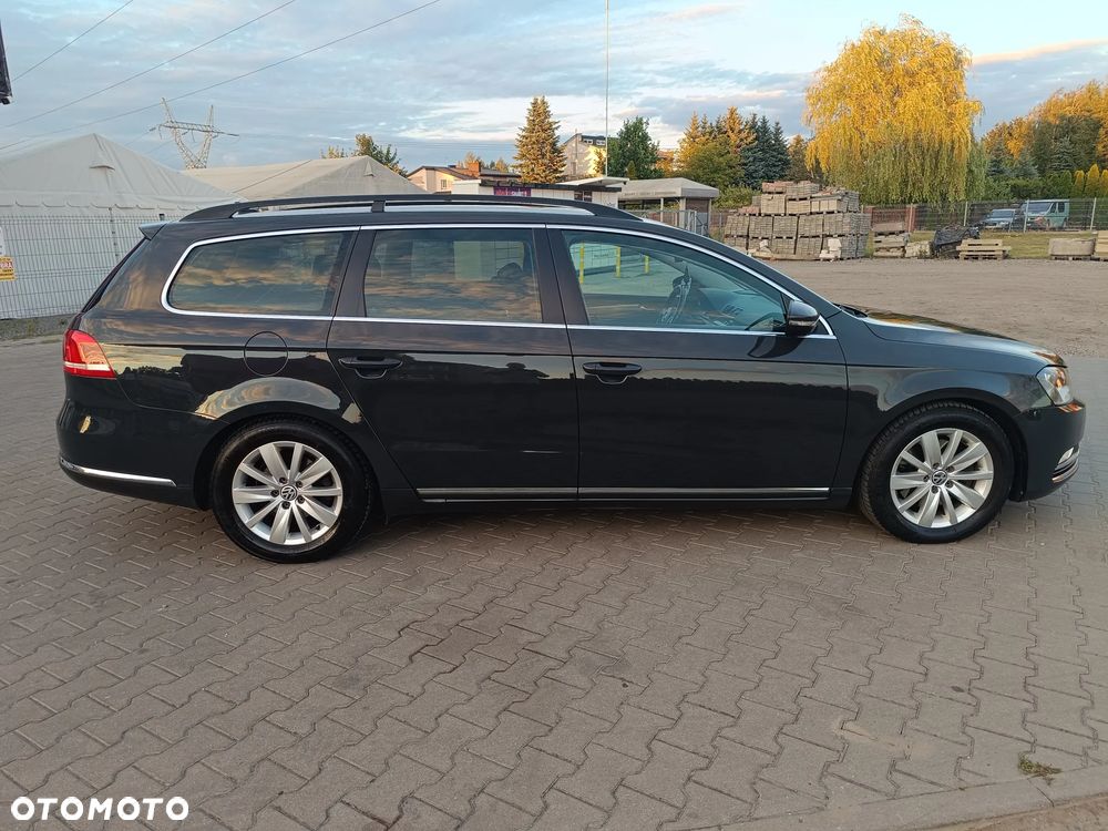 Volkswagen Passat 2.0 TDI DSG BlueMotion Technology Comfortline - 19